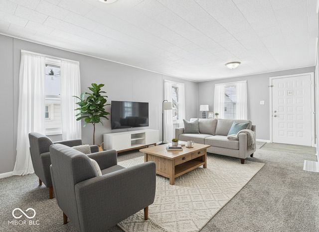 124 W Cross Street, Anderson, IN 46012