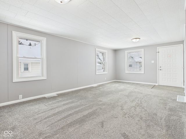 124 W Cross Street, Anderson, IN 46012