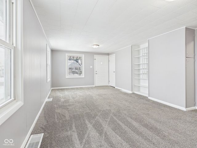 124 W Cross Street, Anderson, IN 46012