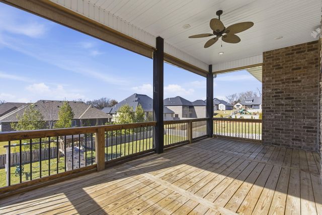 727 S Hickory Drive, Springfield, MO 65809