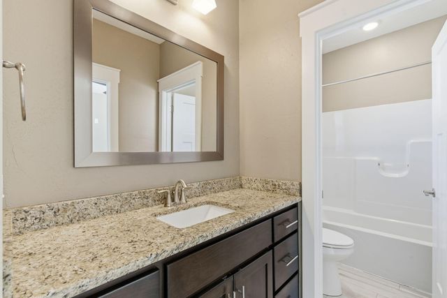 727 S Hickory Drive, Springfield, MO 65809