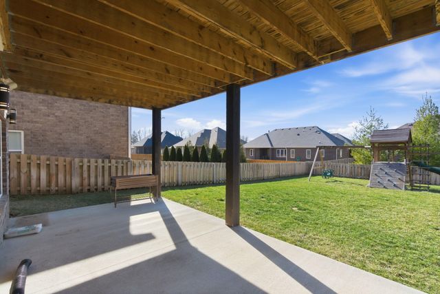 727 S Hickory Drive, Springfield, MO 65809