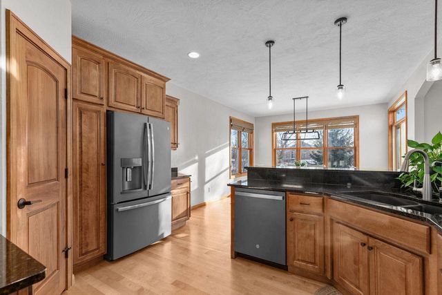 1928 TIMBERLINE DRIVE, Oshkosh, WI 54904