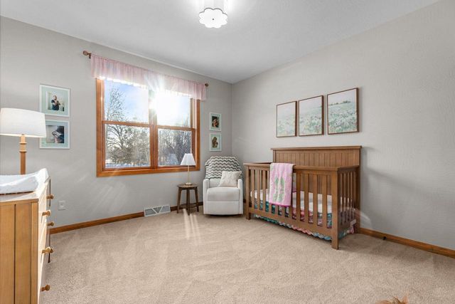 1928 TIMBERLINE DRIVE, Oshkosh, WI 54904