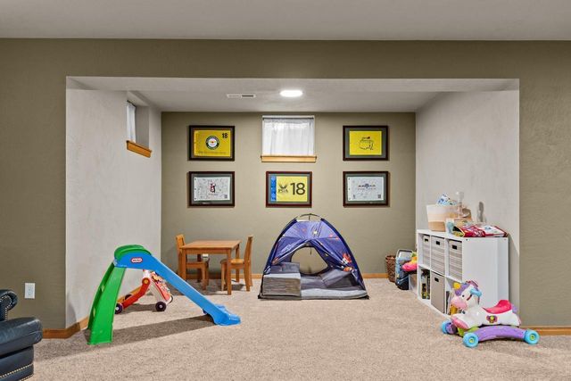 1928 TIMBERLINE DRIVE, Oshkosh, WI 54904