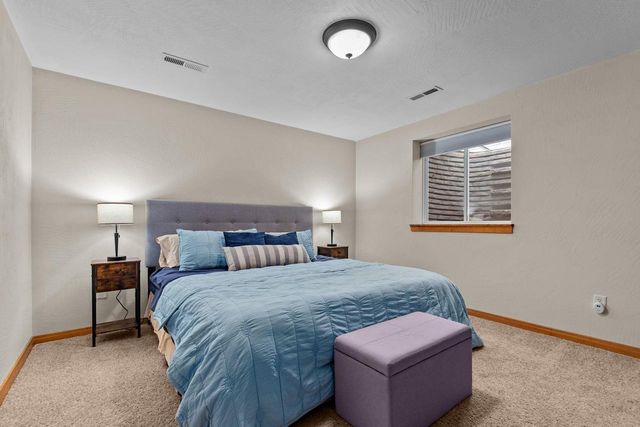 1928 TIMBERLINE DRIVE, Oshkosh, WI 54904