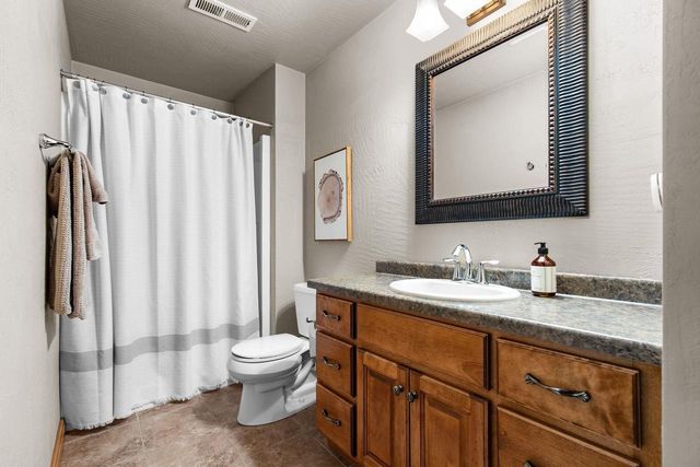 1928 TIMBERLINE DRIVE, Oshkosh, WI 54904