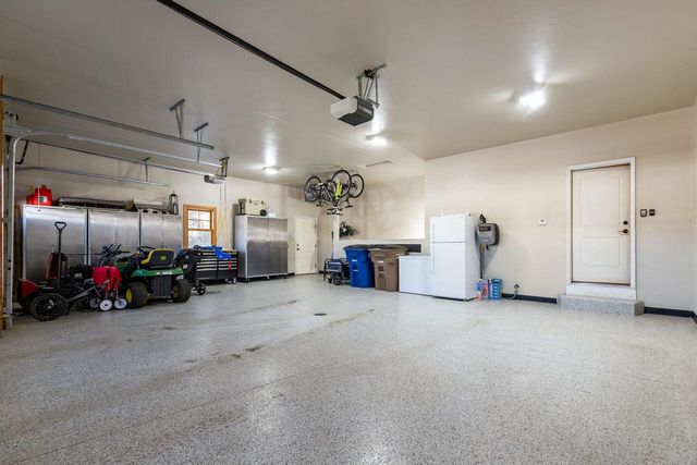 1928 TIMBERLINE DRIVE, Oshkosh, WI 54904