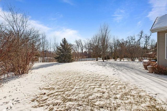 1928 TIMBERLINE DRIVE, Oshkosh, WI 54904