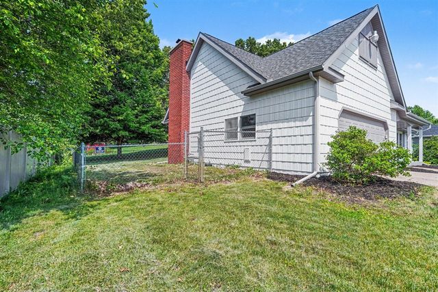 108 Shadowood Lane, Battle Creek, MI 49014