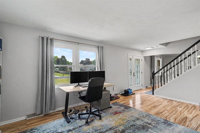 108 Shadowood Lane, Battle Creek, MI 49014
