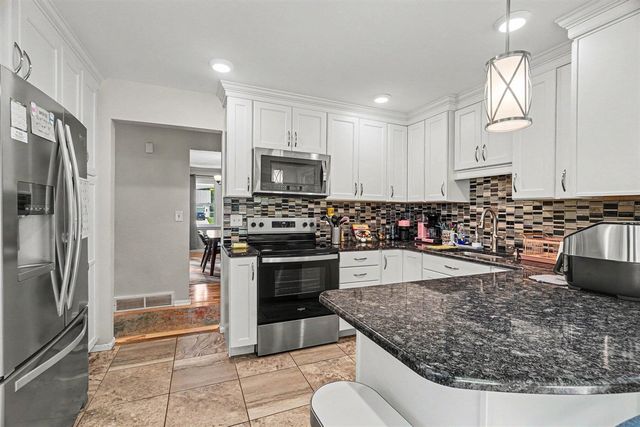 108 Shadowood Lane, Battle Creek, MI 49014