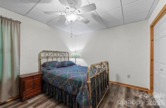 461 N Mallard Cove, Almond, NC 28771