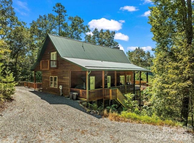 461 N Mallard Cove, Almond, NC 28771