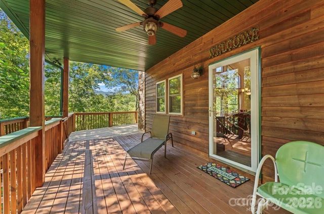 461 N Mallard Cove, Almond, NC 28771
