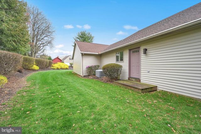 45 WHIPPORWILL DRIVE, Lancaster, PA 17603