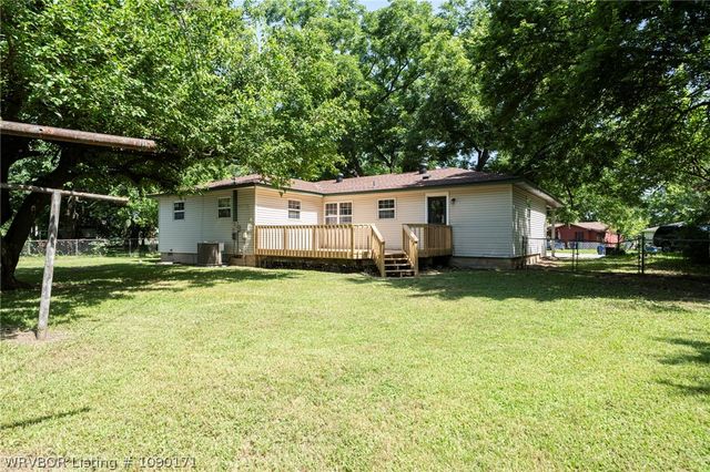 6 Raleigh Circle, Fort Smith, AR 72901