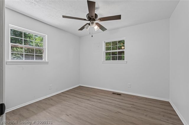6 Raleigh Circle, Fort Smith, AR 72901