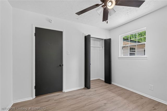 6 Raleigh Circle, Fort Smith, AR 72901