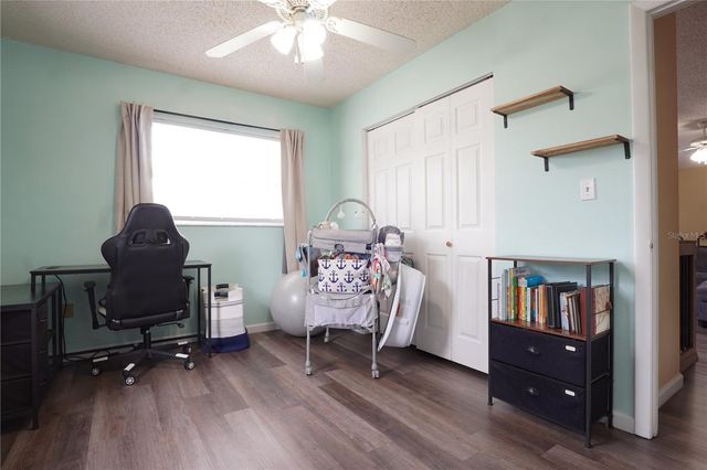 737 52ND AVENUE S, St Petersburg, FL 33705