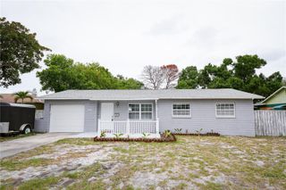 737 52ND AVENUE S, St Petersburg, FL 33705