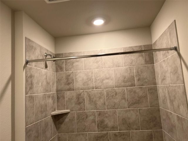 332 Pecos Drive, Huntsville, TX 77340
