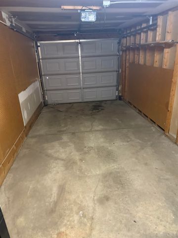 12264 Woodside Drive, Grand Blanc, MI 48439