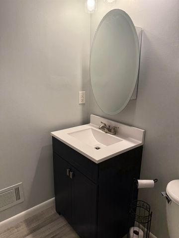 12264 Woodside Drive, Grand Blanc, MI 48439