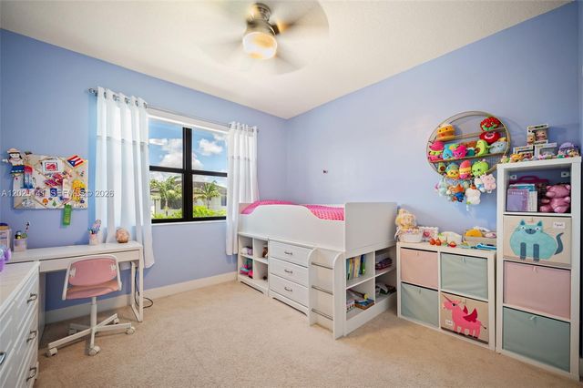 8763 NW 157th Ter, Miami Lakes, FL 33018