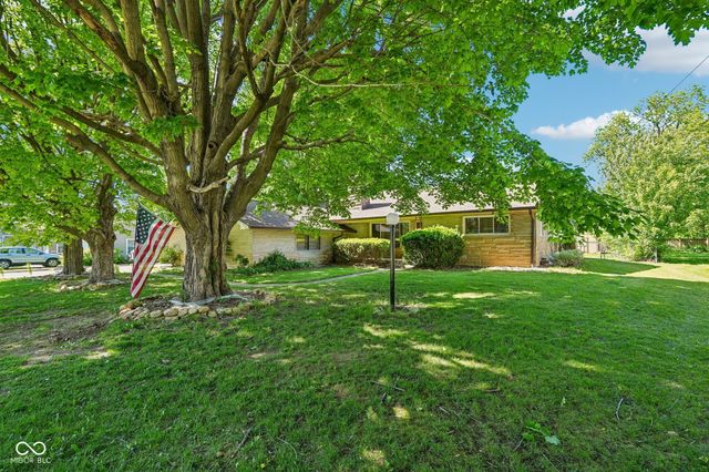 320 Maple Street, Greenwood, IN 46142