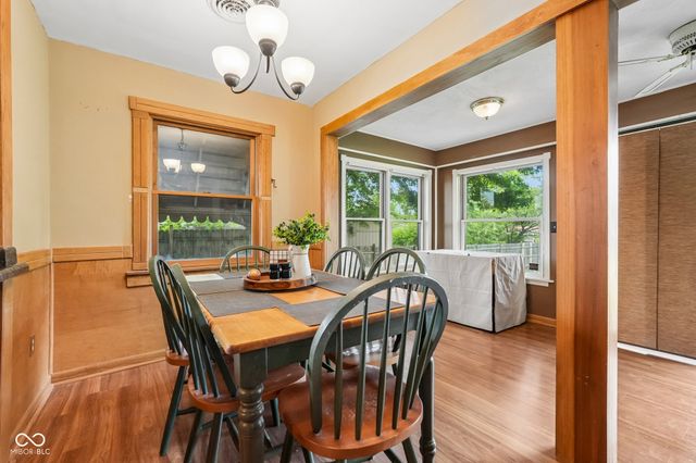 320 Maple Street, Greenwood, IN 46142