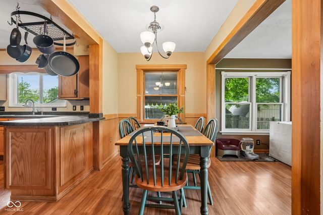 320 Maple Street, Greenwood, IN 46142