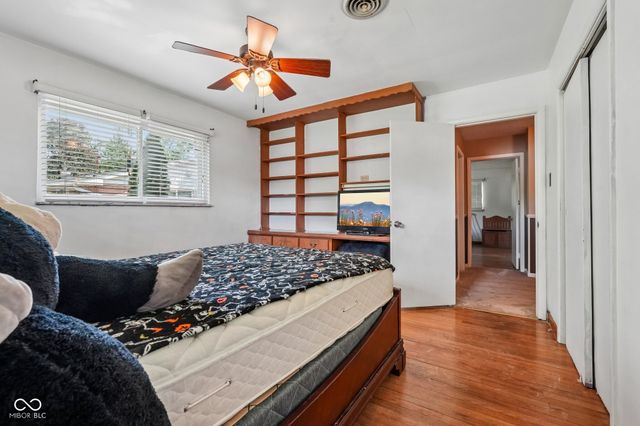 320 Maple Street, Greenwood, IN 46142
