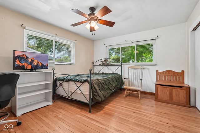 320 Maple Street, Greenwood, IN 46142