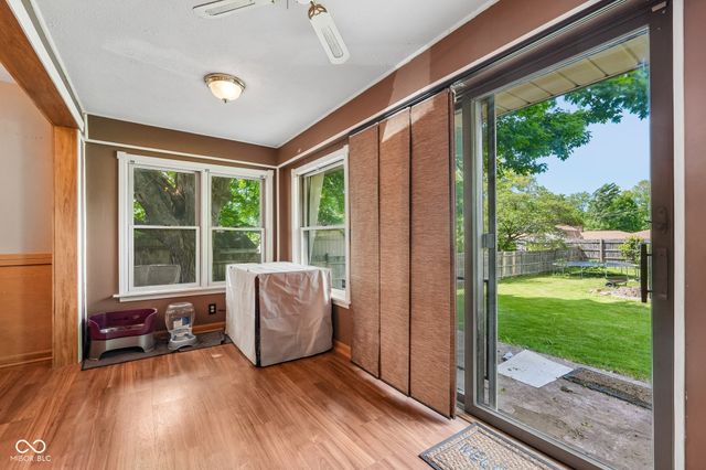 320 Maple Street, Greenwood, IN 46142