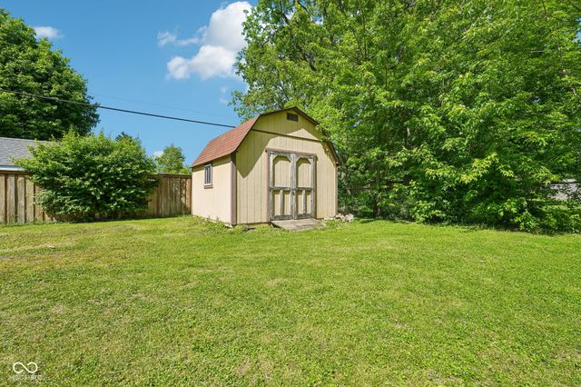 320 Maple Street, Greenwood, IN 46142