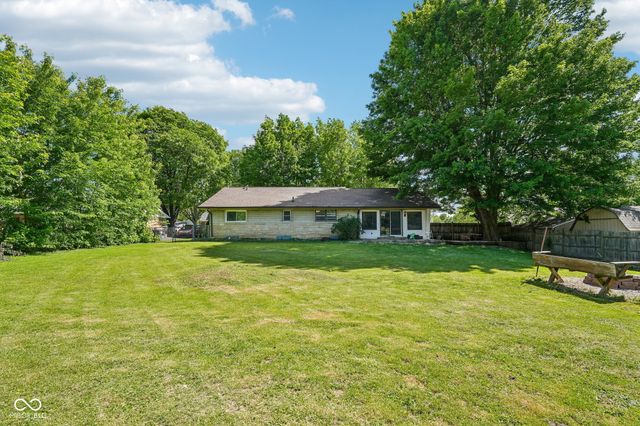 320 Maple Street, Greenwood, IN 46142