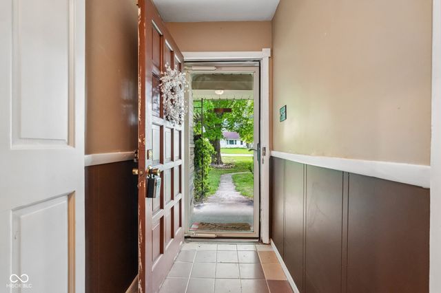 320 Maple Street, Greenwood, IN 46142