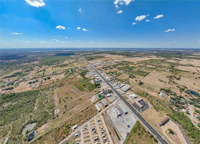 3020 W Walker Street, Breckenridge, TX 76424