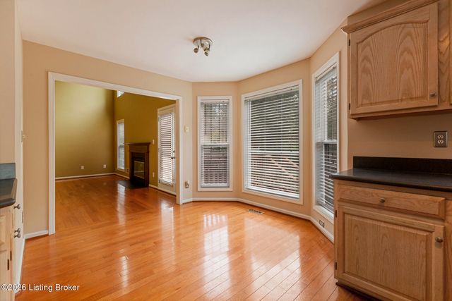 504 Evergreen Place Ct, Louisville, KY 40223