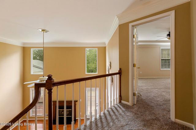 504 Evergreen Place Ct, Louisville, KY 40223
