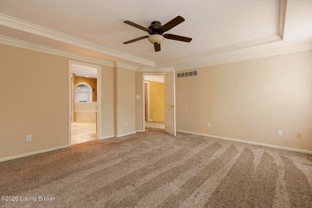 504 Evergreen Place Ct, Louisville, KY 40223