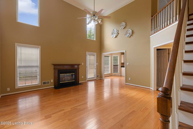 504 Evergreen Place Ct, Louisville, KY 40223