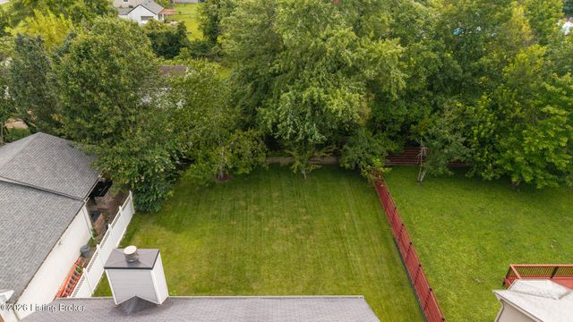 504 Evergreen Place Ct, Louisville, KY 40223
