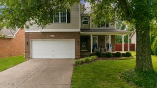 504 Evergreen Place Ct, Louisville, KY 40223