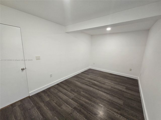 1629 SW 6th St 13, Miami, FL 33135