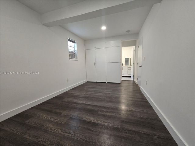 1629 SW 6th St 13, Miami, FL 33135