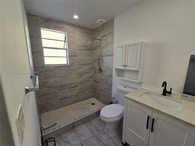 1629 SW 6th St 13, Miami, FL 33135