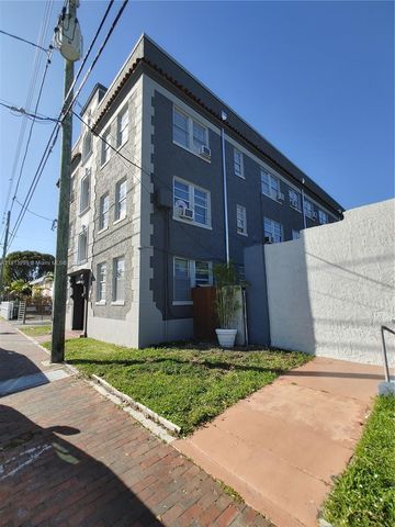 1629 SW 6th St 13, Miami, FL 33135