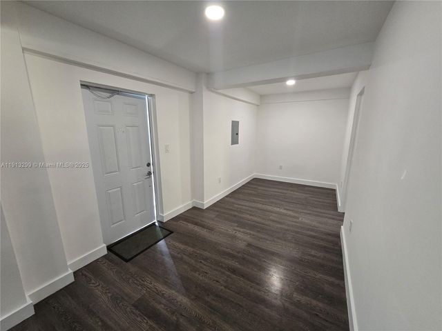 1629 SW 6th St 13, Miami, FL 33135